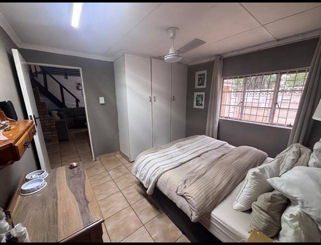 3 BEDROOM TOWNHOUSE FOR SALE IN UMTENTWENI